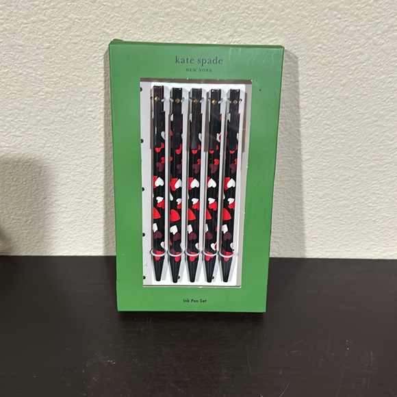 New Kate Spade Celebration Hearts click pen set of 5 - Picture 1 of 3